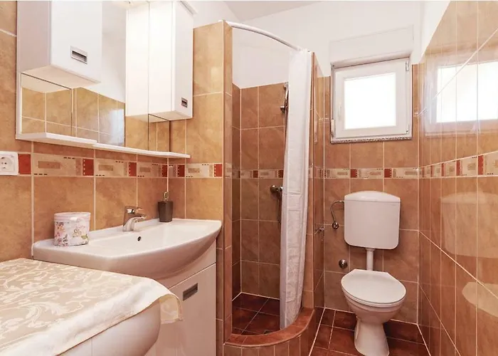 Kuca Za Odmor Marija * Policnik